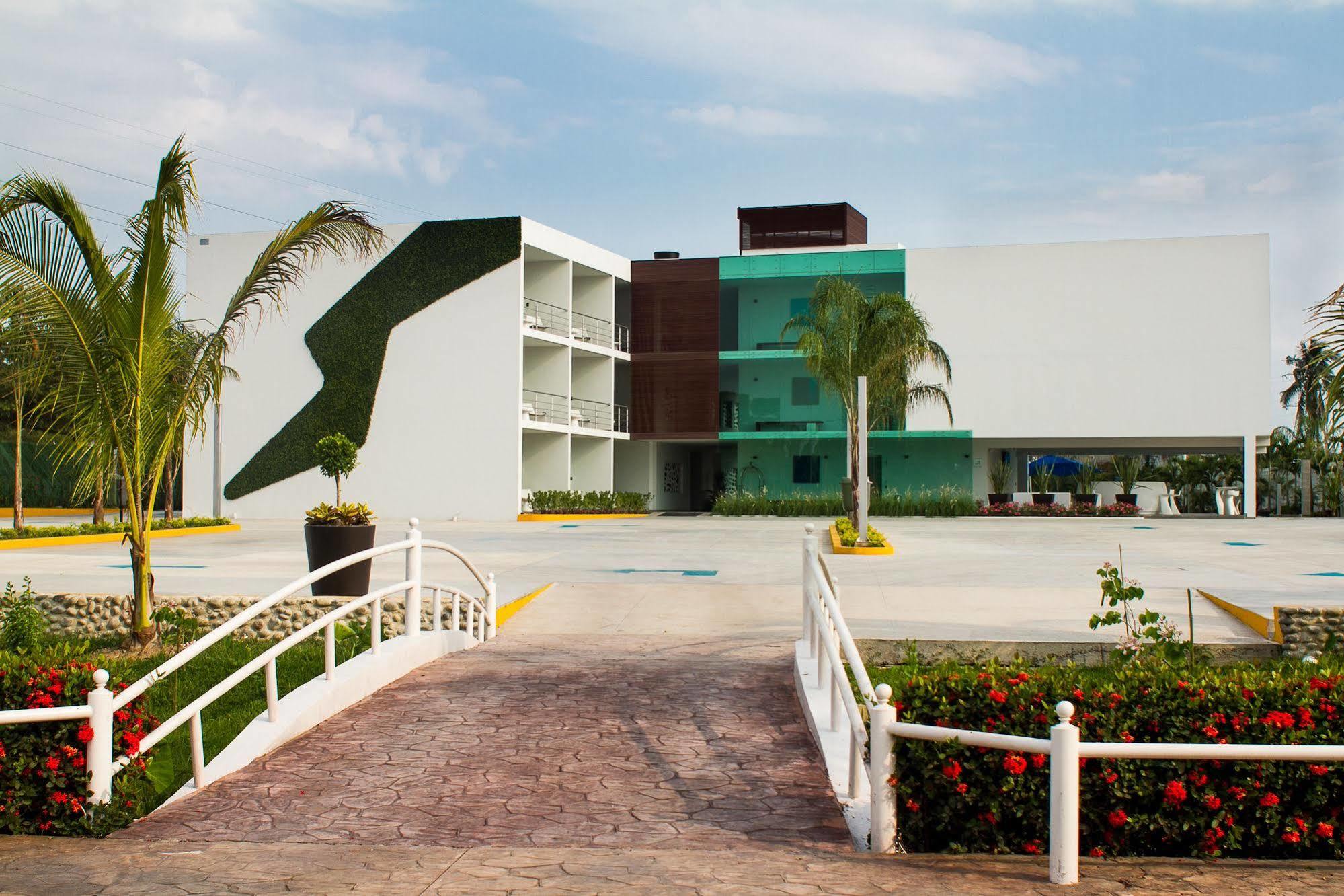 Hotel Aqua Spa & Resort Martínez de La Torre Εξωτερικό φωτογραφία